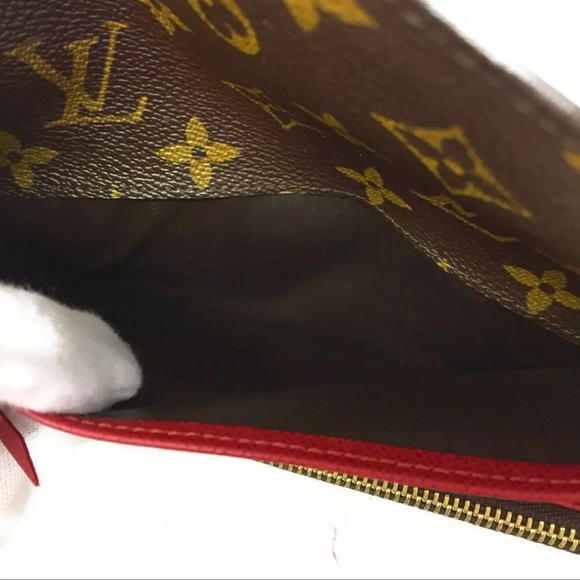 LIKE-NEW Louis Vuitton Monogram Emily Long Bifold Wallet. Date Code - CA3099 - Picture 5 of 16